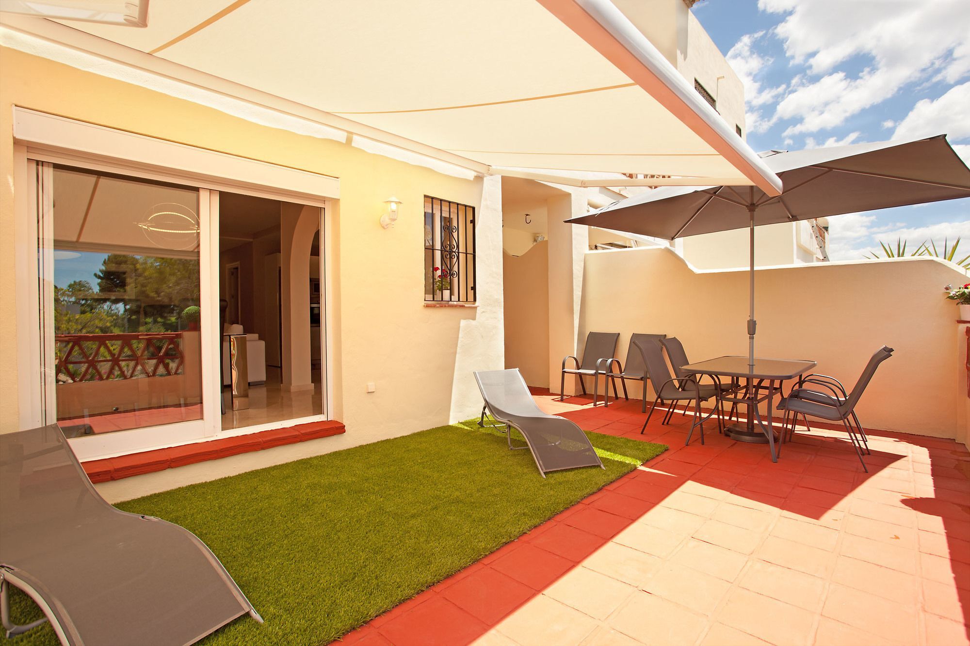 Apartment Pinos De Aloha